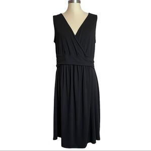 Old Navy maternity nursing faux wrap jersey dress